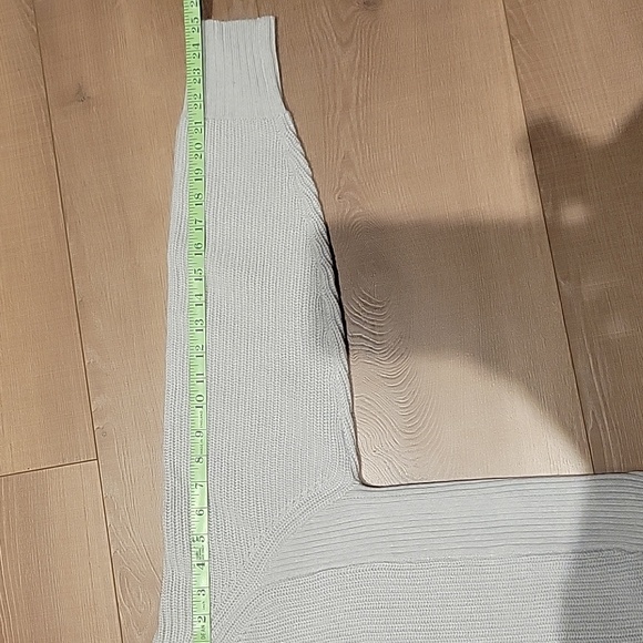 Wilfred Free - Thick Wool Sweater - Picture 8 of 8